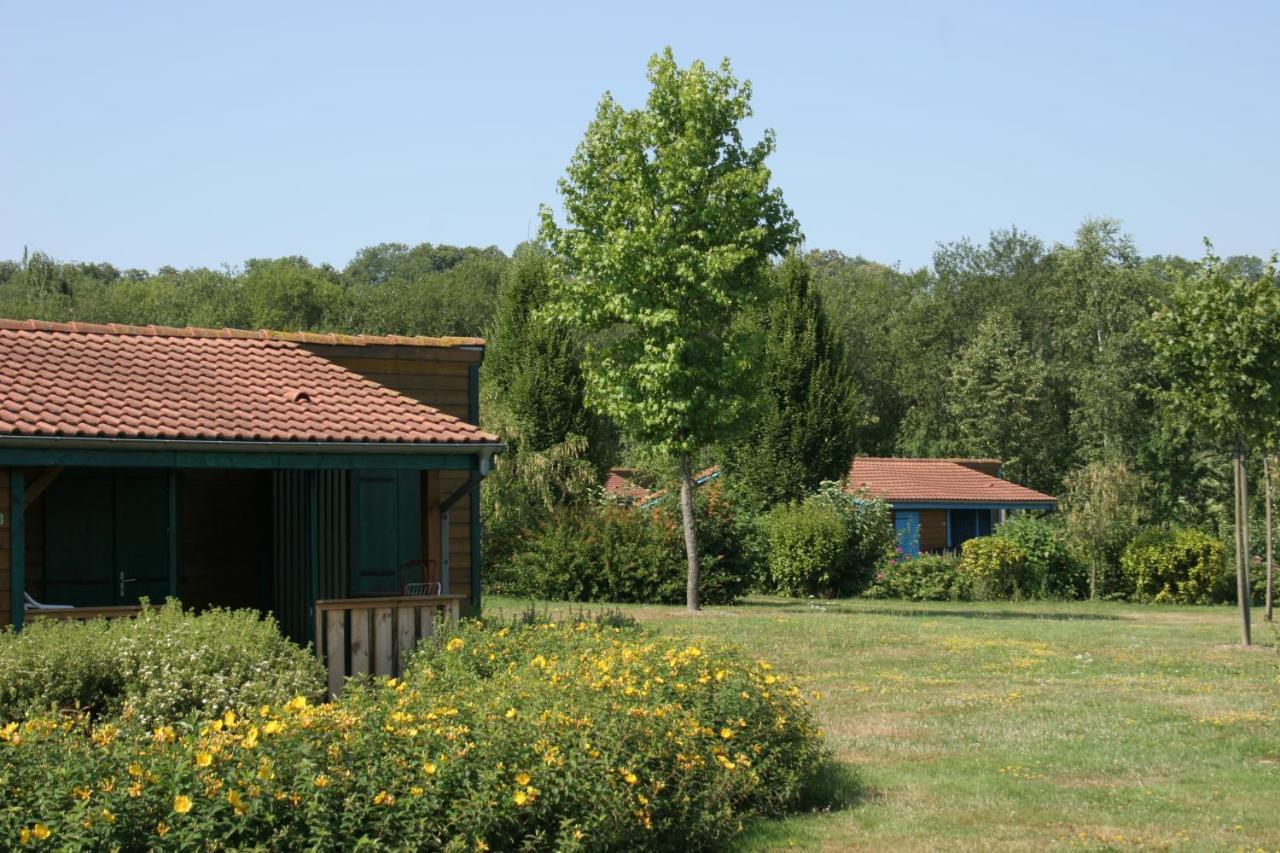 Hameau De Gites Sarrebourg Buitenkant foto